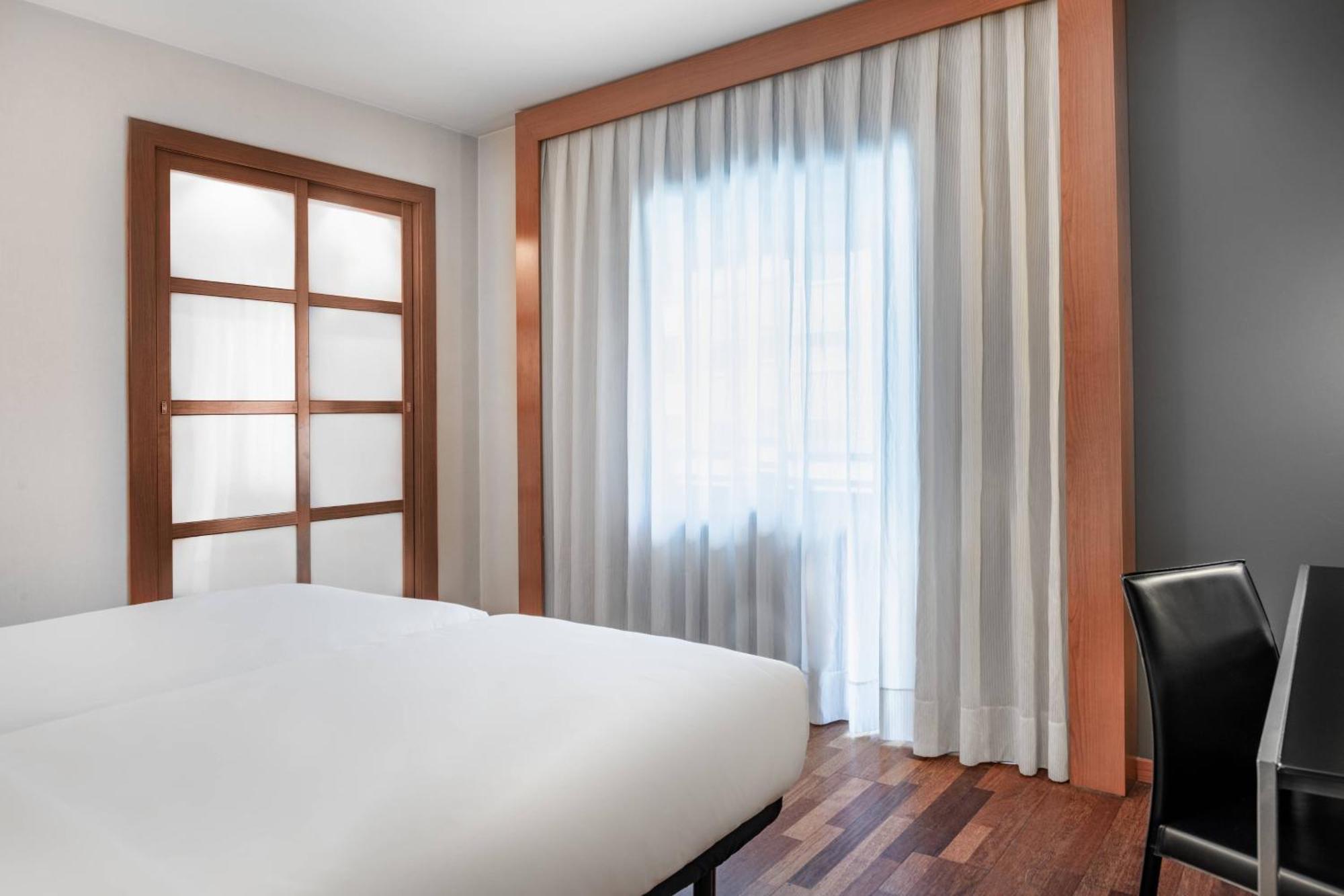 Ac Hotel Ponferrada By Marriott Exterior foto
