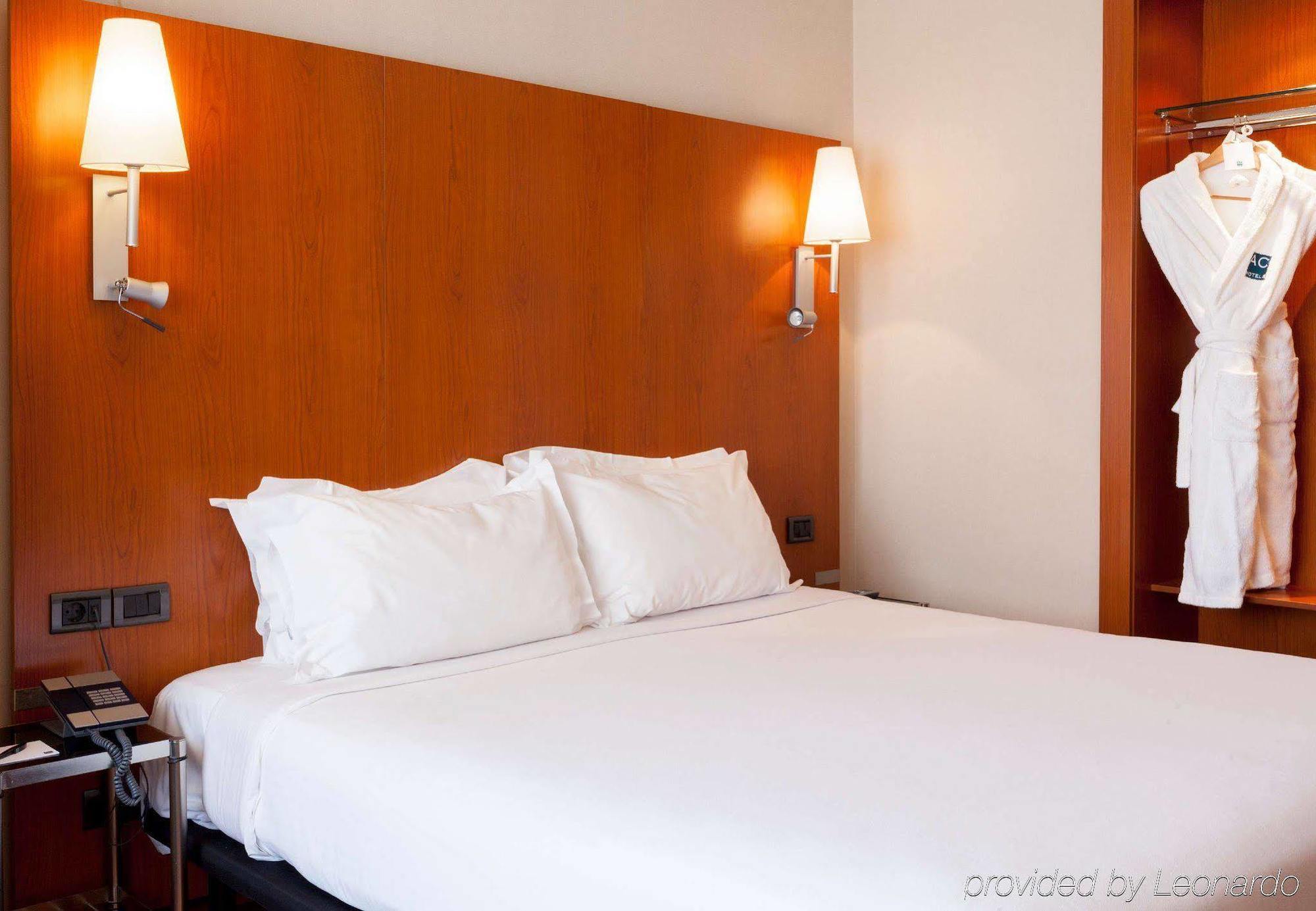 Ac Hotel Ponferrada By Marriott Exterior foto